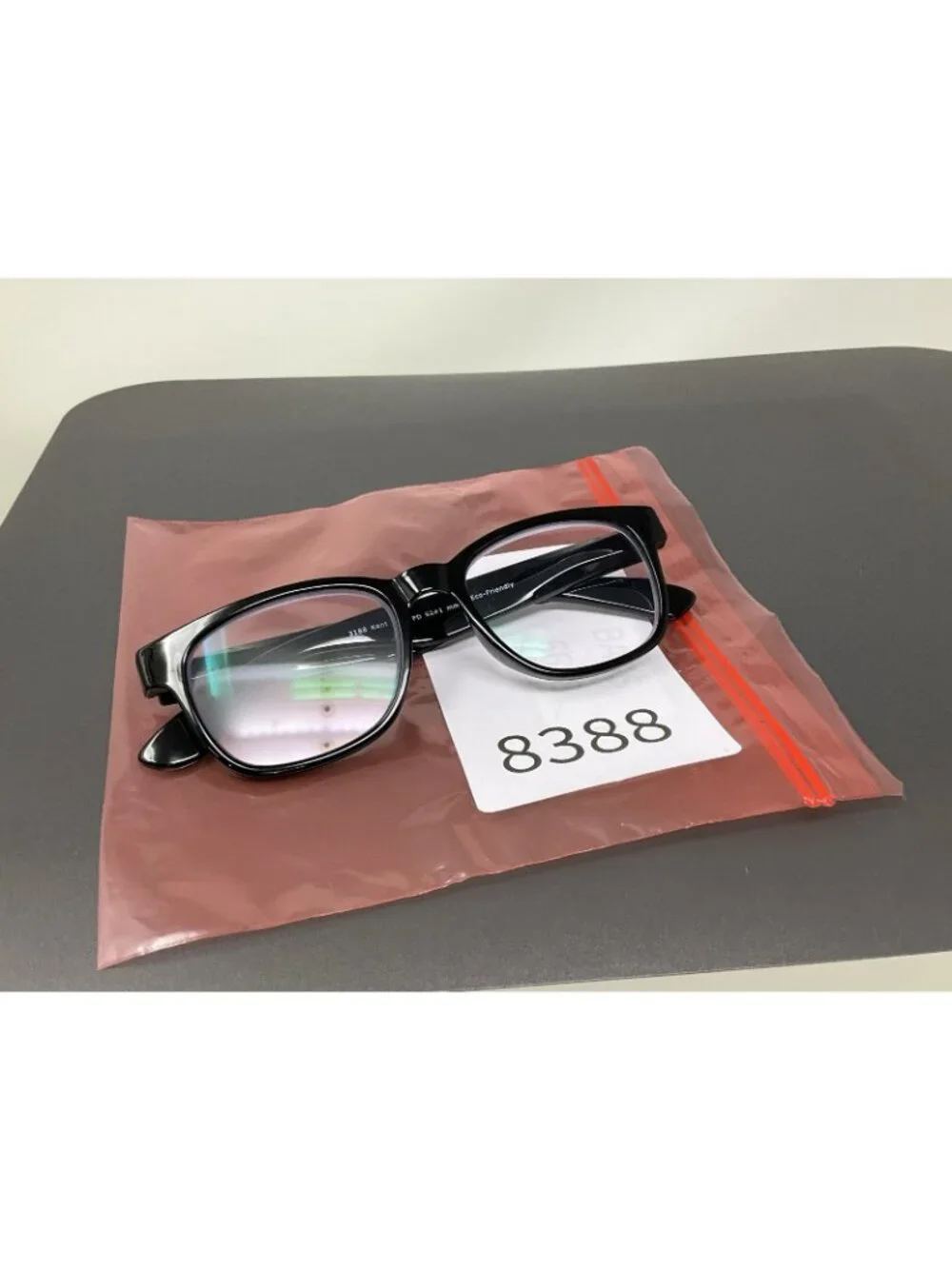 Peepers Reading Glasses  Kent Blue Light Filter + 2.50 Black